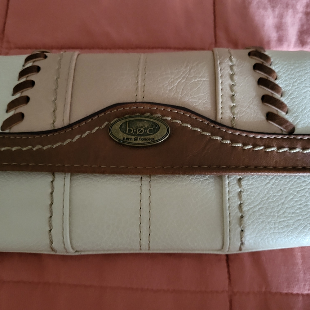 b.o.c. Cream and Brown Wallet with Western Style